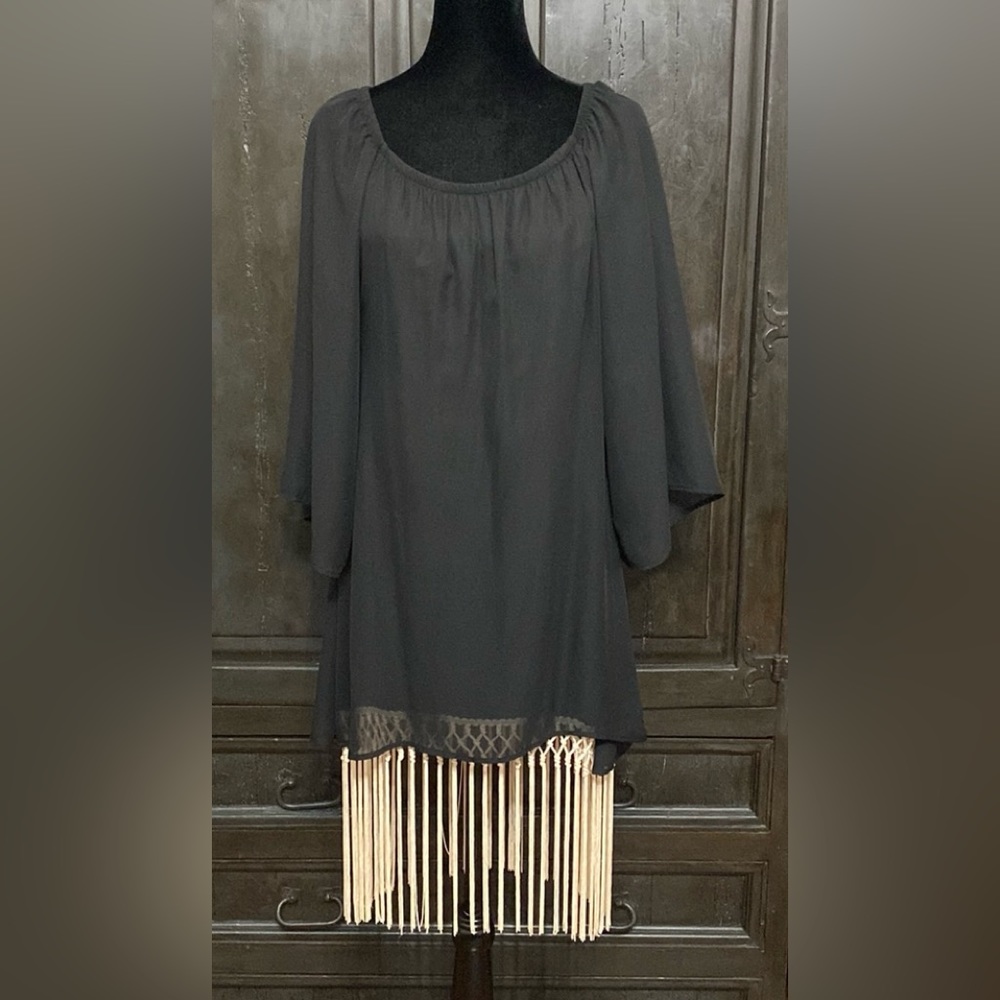 Rachel Kate blk over the shoulder sheer dress. M
